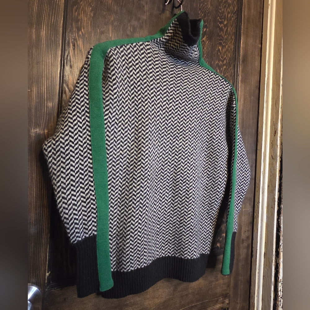 Mayberry Chevron/Herringbone Pattern Turtleneck S… - image 7